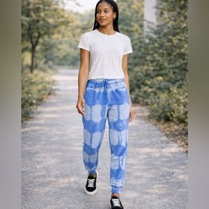 Roller Rabbit Petite Joggers XS – Monkey Detail, Blue Tie-Dye